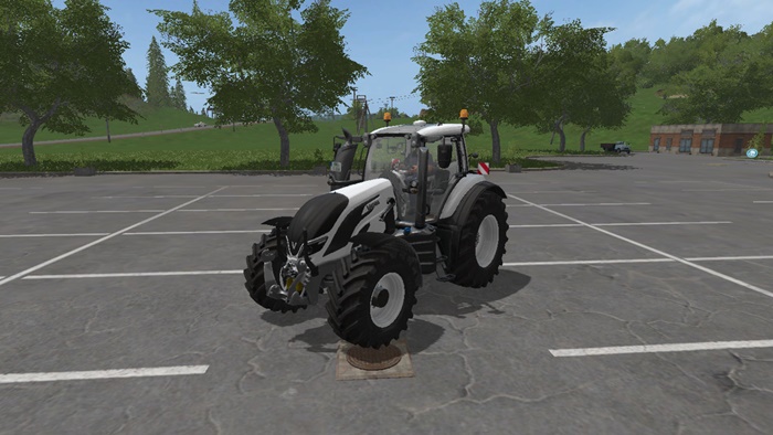 FS17 - Valtra T Series Tractor