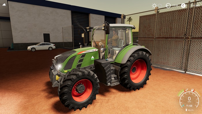 Fendt 700 Vario Tractor V1
